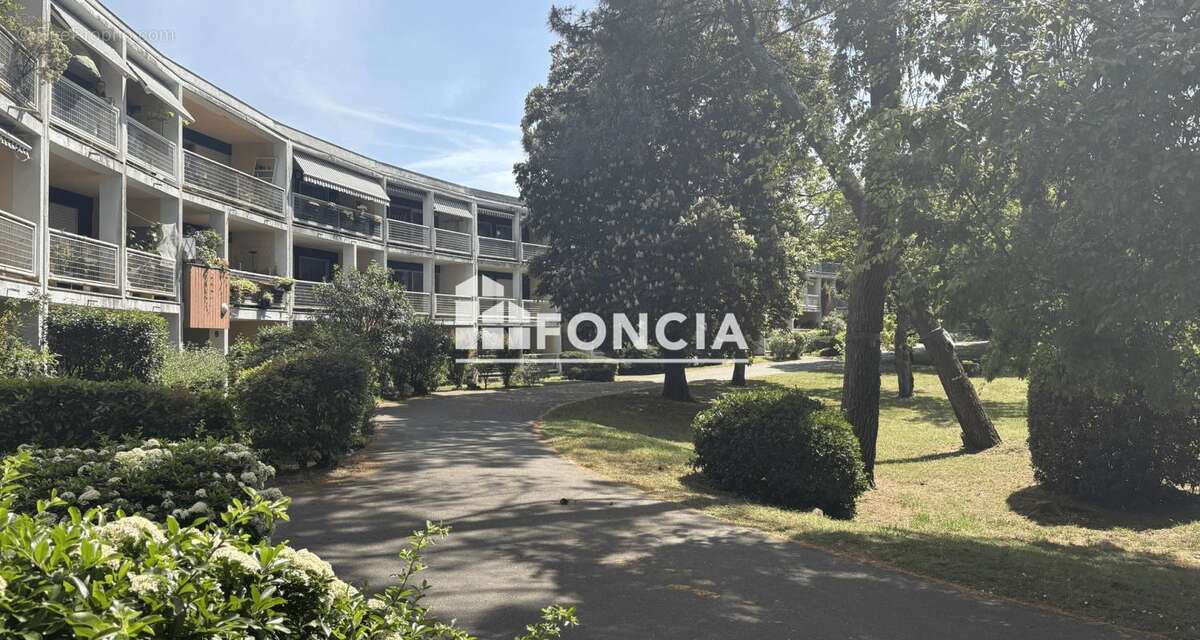 Appartement à LE BOUSCAT