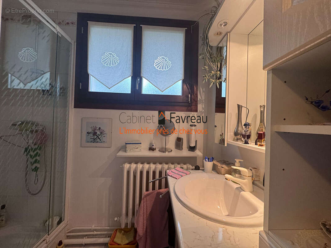 Appartement à CHEVILLY-LARUE