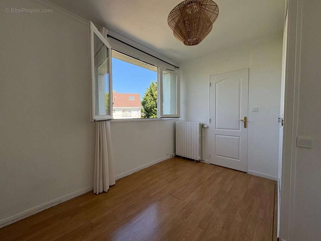 Maison à PLAISIR