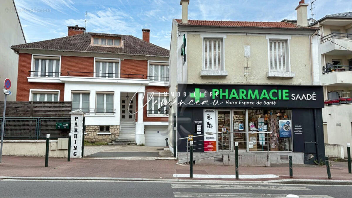 Appartement à NANTERRE