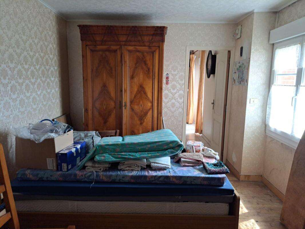 Maison 92 m² à Saint-Meen-Le-Grand  - photo 10