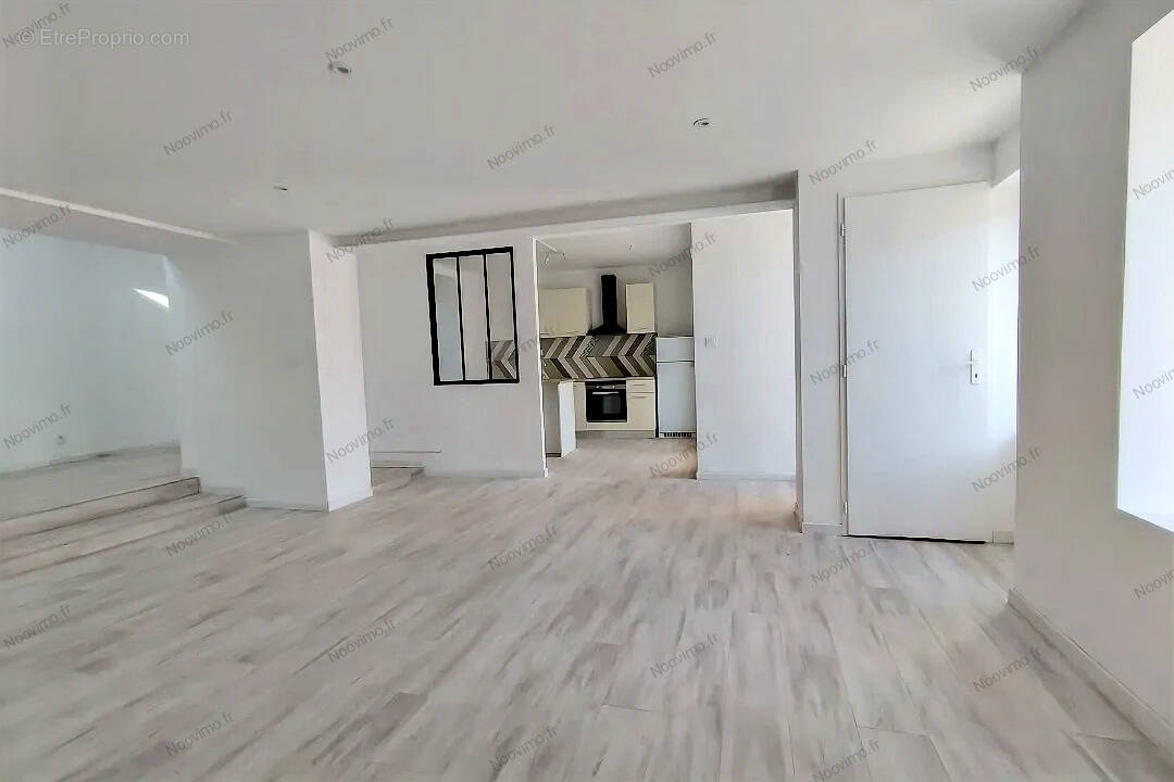 Maison à CORCOUE-SUR-LOGNE