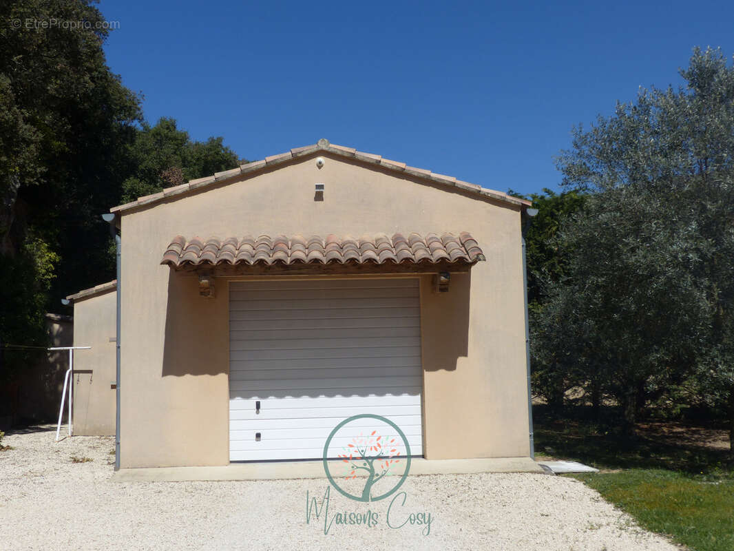 Maison à GRIGNAN