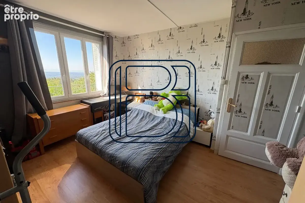 Maison 6 pièces 78 m² à vendre à Vollore-Ville (63120) - photo 8