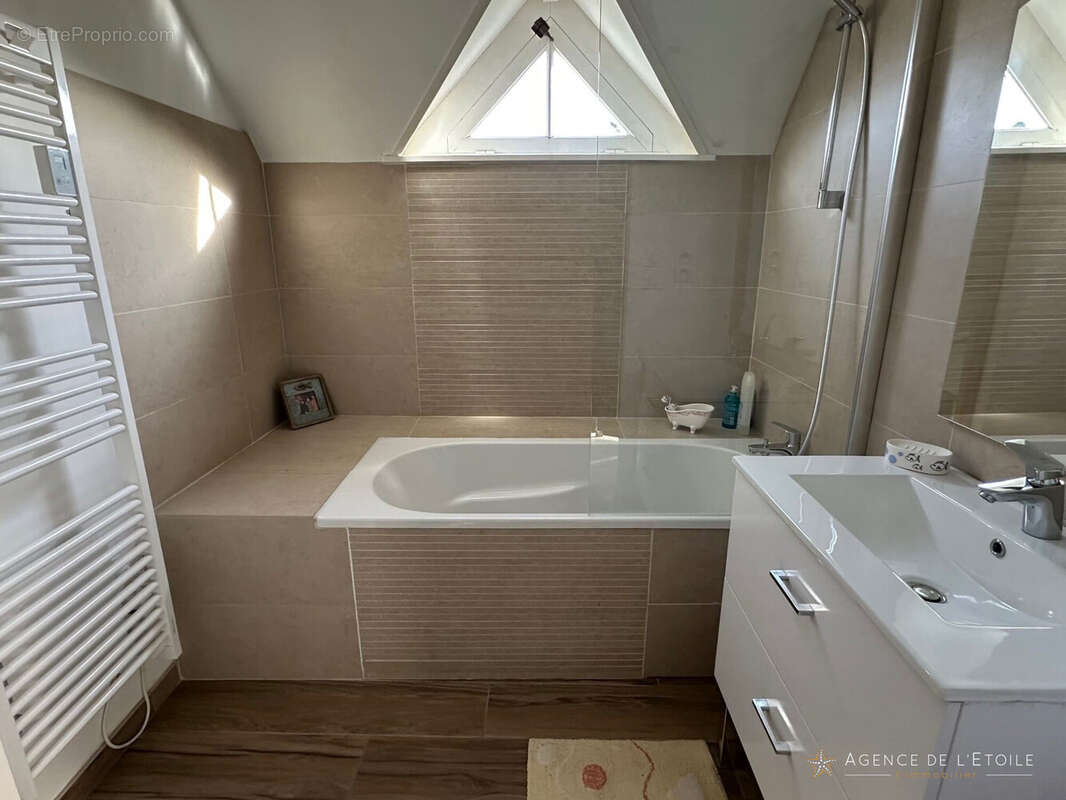 Maison 88 m² à Cucq  - photo 8