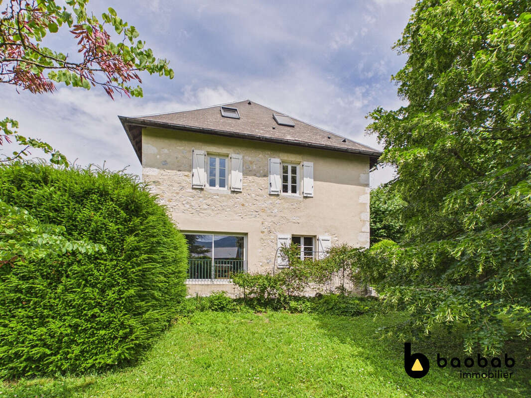 Maison 218 m² à Myans  - photo 8