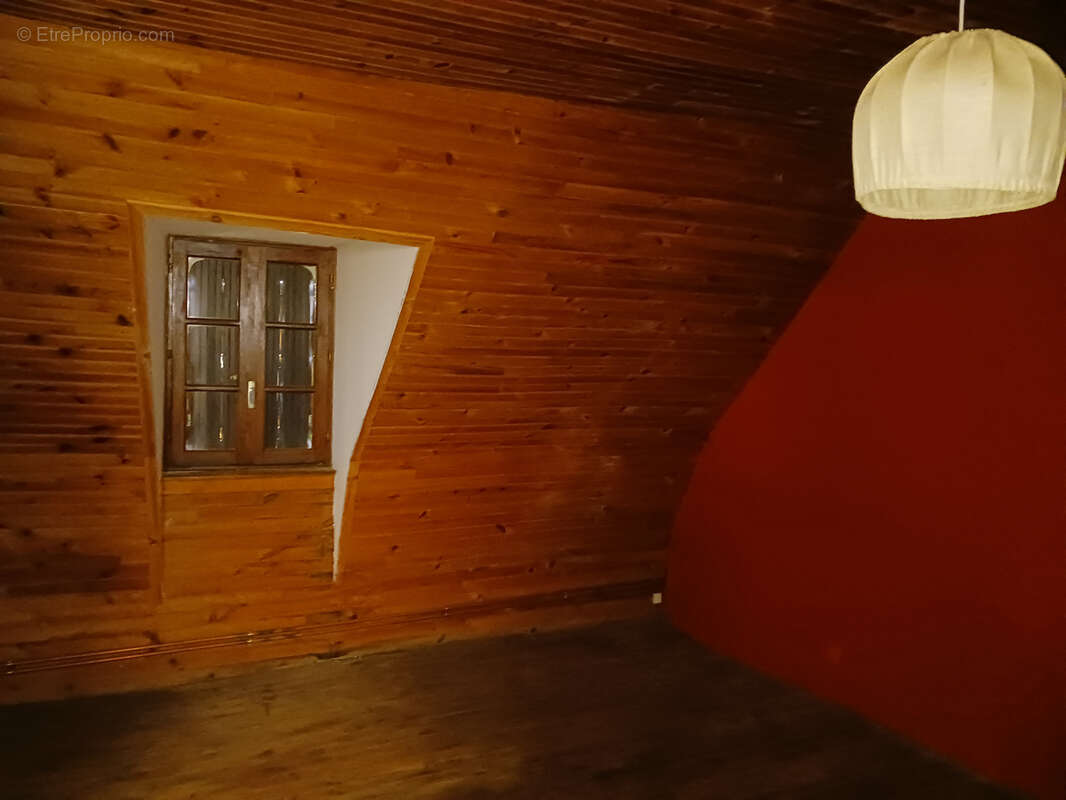 Maison à SAINT-BONNET-DE-SALERS