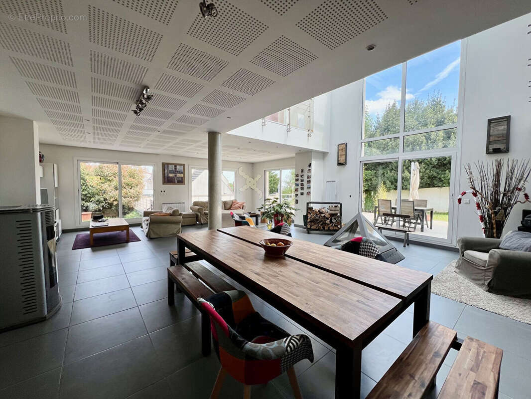 Maison à QUINCY-SOUS-SENART