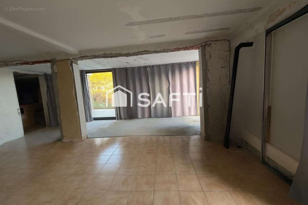 Photo 5 - Maison à FREJUS