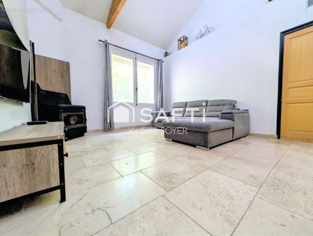 Photo 4 - Maison à SORGUES