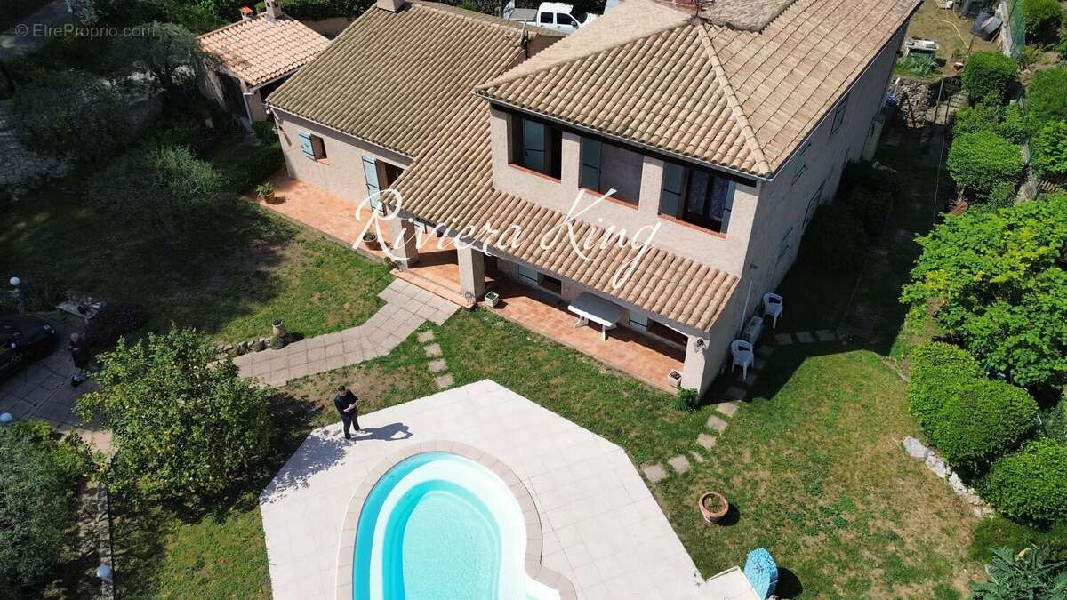 Villa avec piscine – Saint-Michel – Villefranche-sur-Mer - photo 14