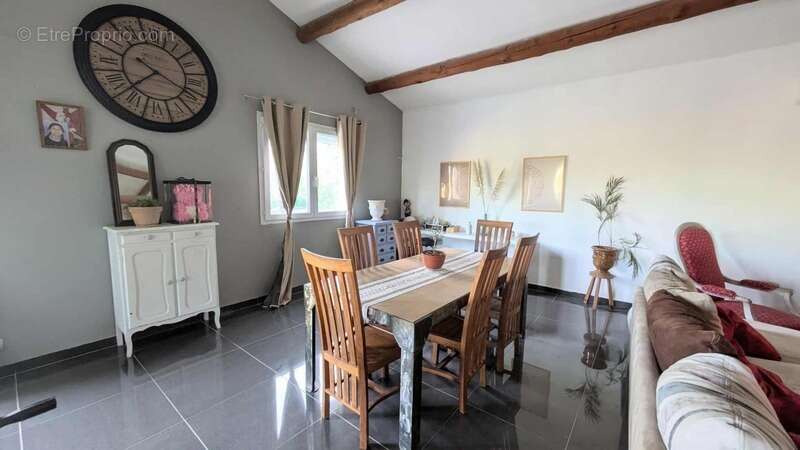 Maison à SAINT-CHRISTOL-LES-ALES