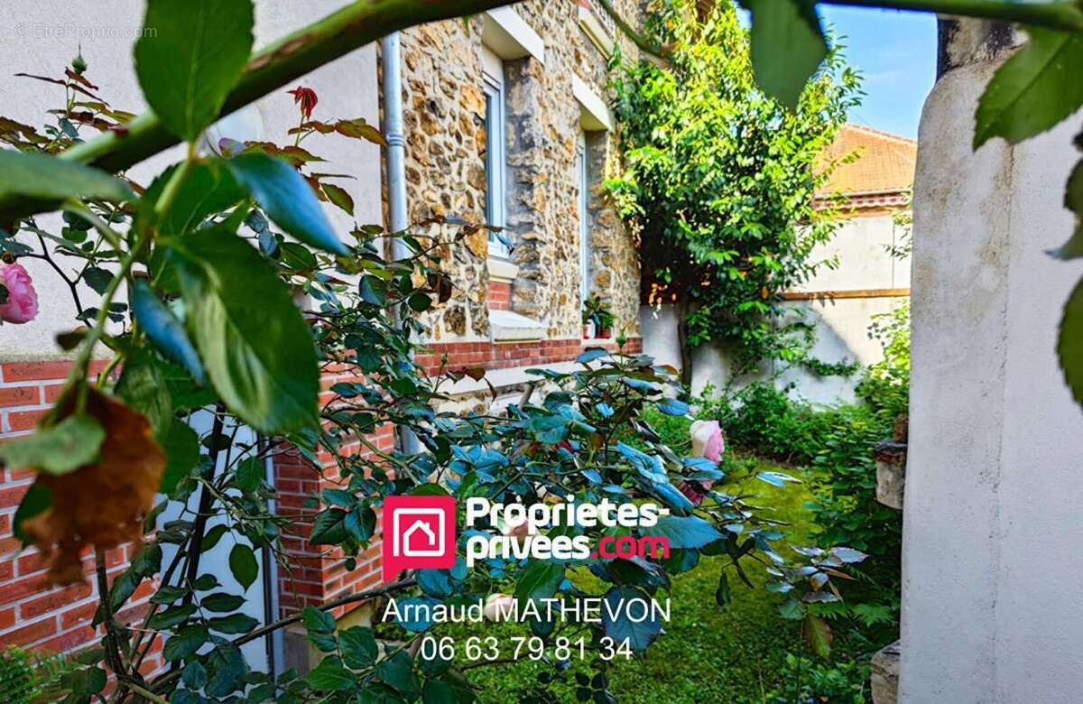 Maison à LE PERREUX-SUR-MARNE