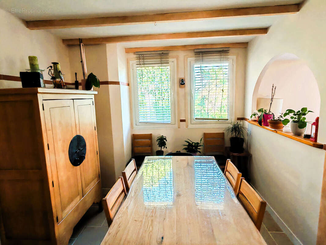 Charmante maison de 5 pièces à vendre à Moissac - Exclusivité LES CLES DU QUERCY - photo 4