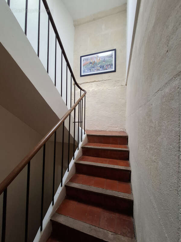 Maison de village avec cour et parking privé - photo 16