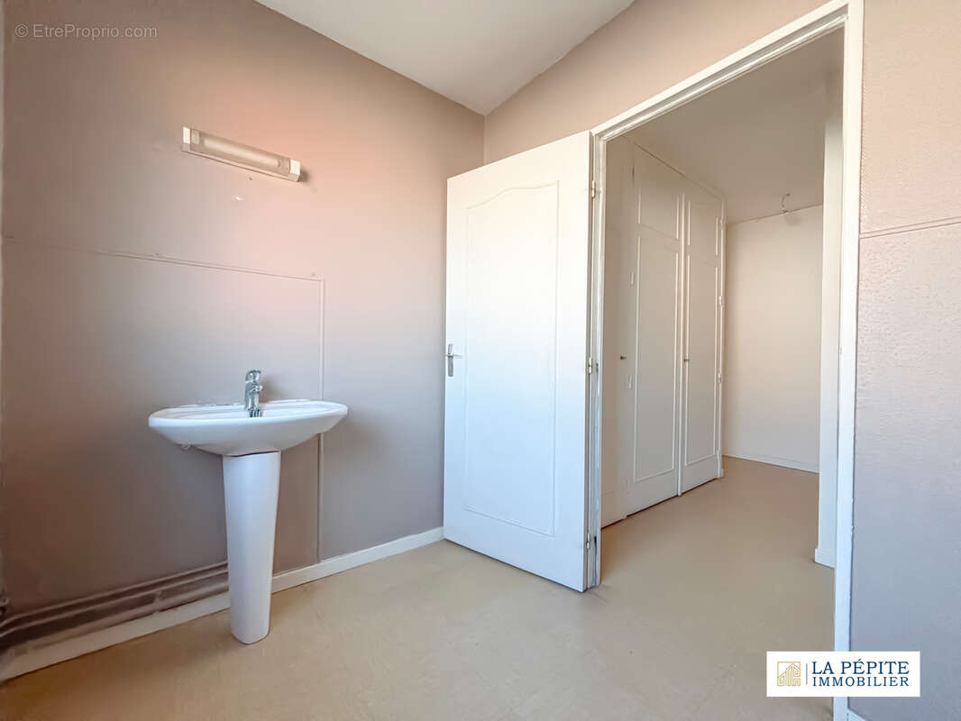 Appartement à VALENCIENNES