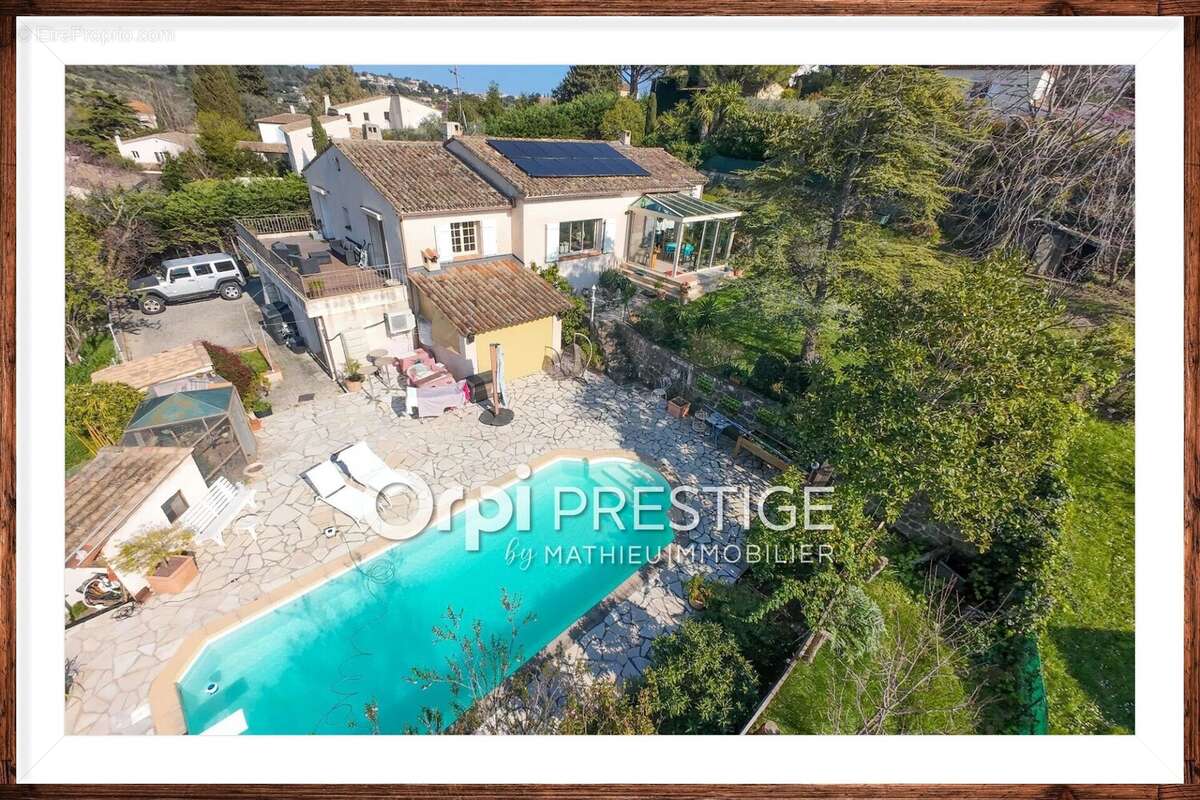 Maison à BIOT