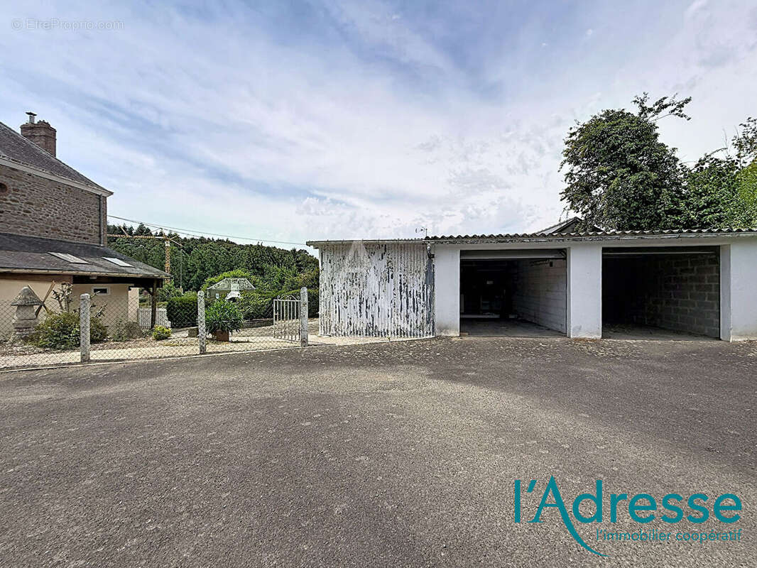 Maison Ernee 4 pièce(s) 95 m², terrain 868 m² - photo 12