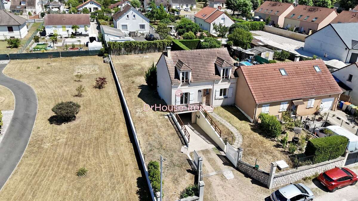 Maison 96 m² à Dordives  - photo 20