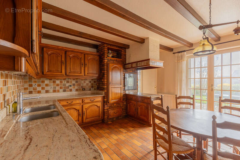 Propriete avec deux appartements ou maison  familiale 270 m2 - photo 8
