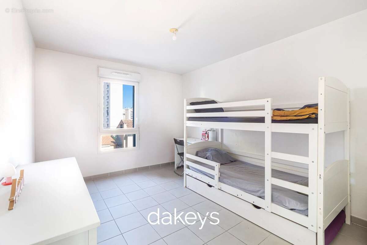 Appartement à MARSEILLE-14E