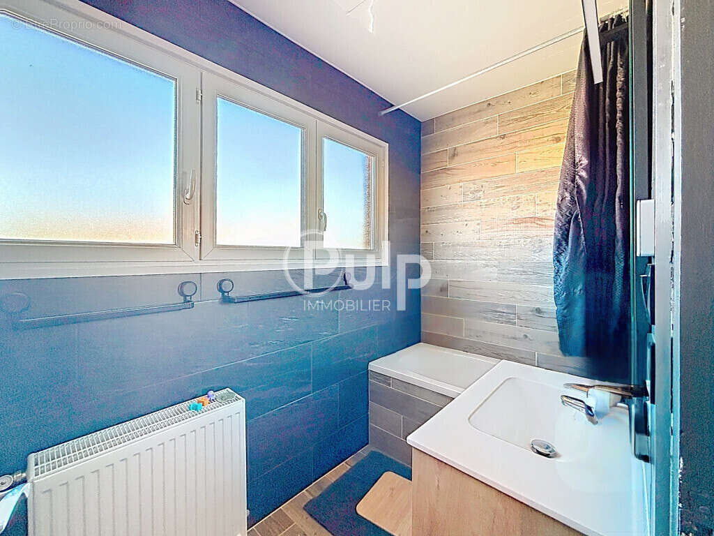 Maison à vendre à ROEULX - photo 6