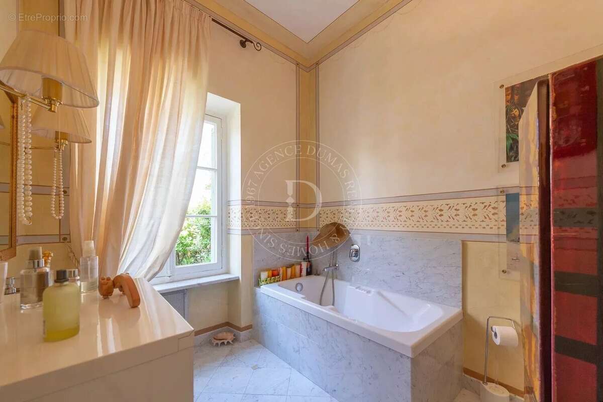 Appartement à SAINT-JEAN-CAP-FERRAT