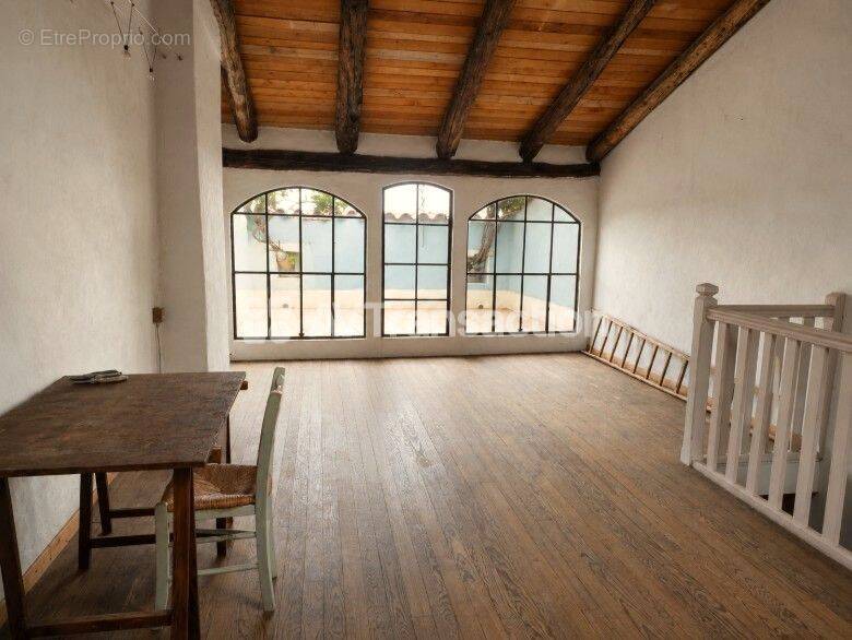 Maison à DURFORT-ET-SAINT-MARTIN-DE-SOSSENAC