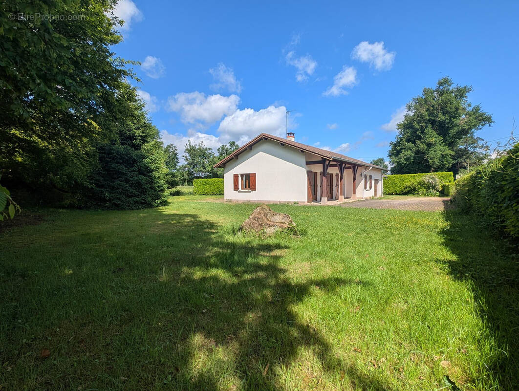 Maison à SAINT-ANDRE-SUR-VIEUX-JONC