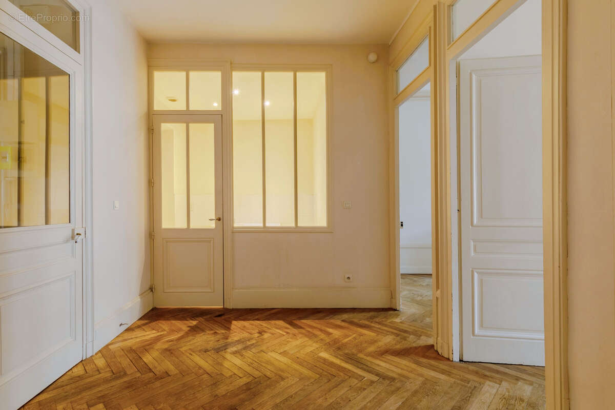 Appartement à LYON-6E