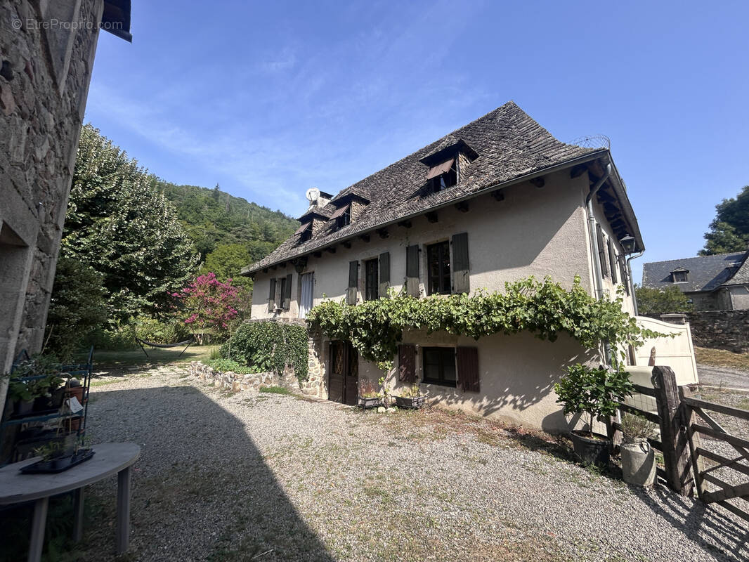 Maison à MONCEAUX-SUR-DORDOGNE