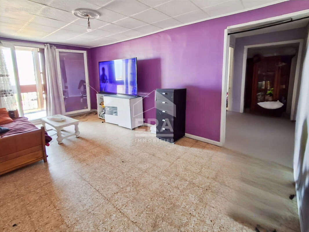 Appartement à MARSEILLE-15E