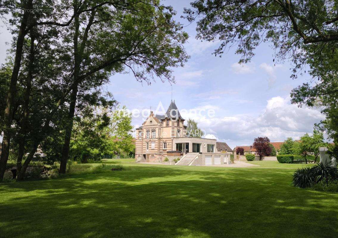 Maison de Maître 5 chambres avec grange - photo 4