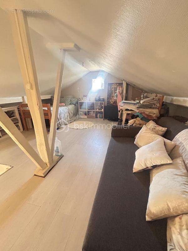 Appartement à LIVRY-GARGAN