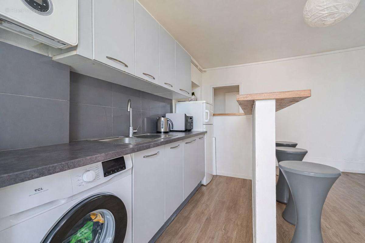 Appartement à PARIS-18E