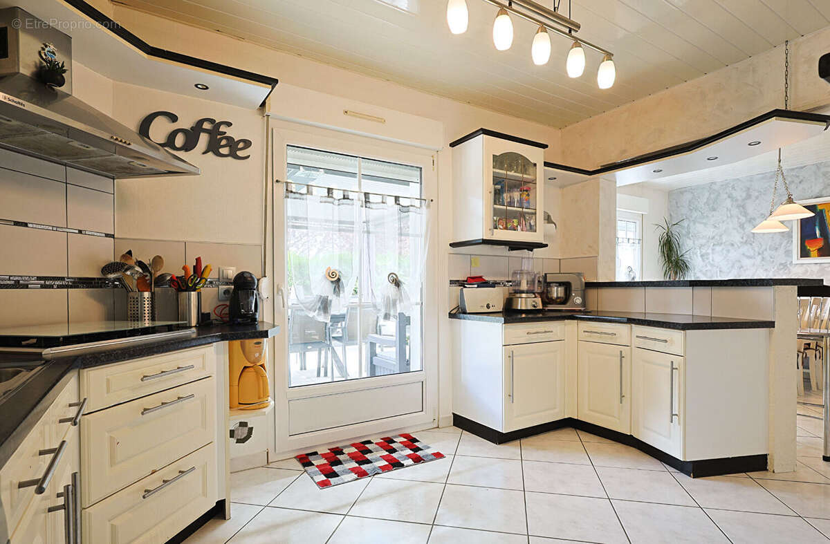 Maison à FOLSCHVILLER