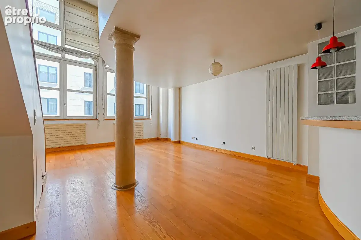 Appartement Paris 3 pièce(s) Plateau de JOURDAIN - photo 8