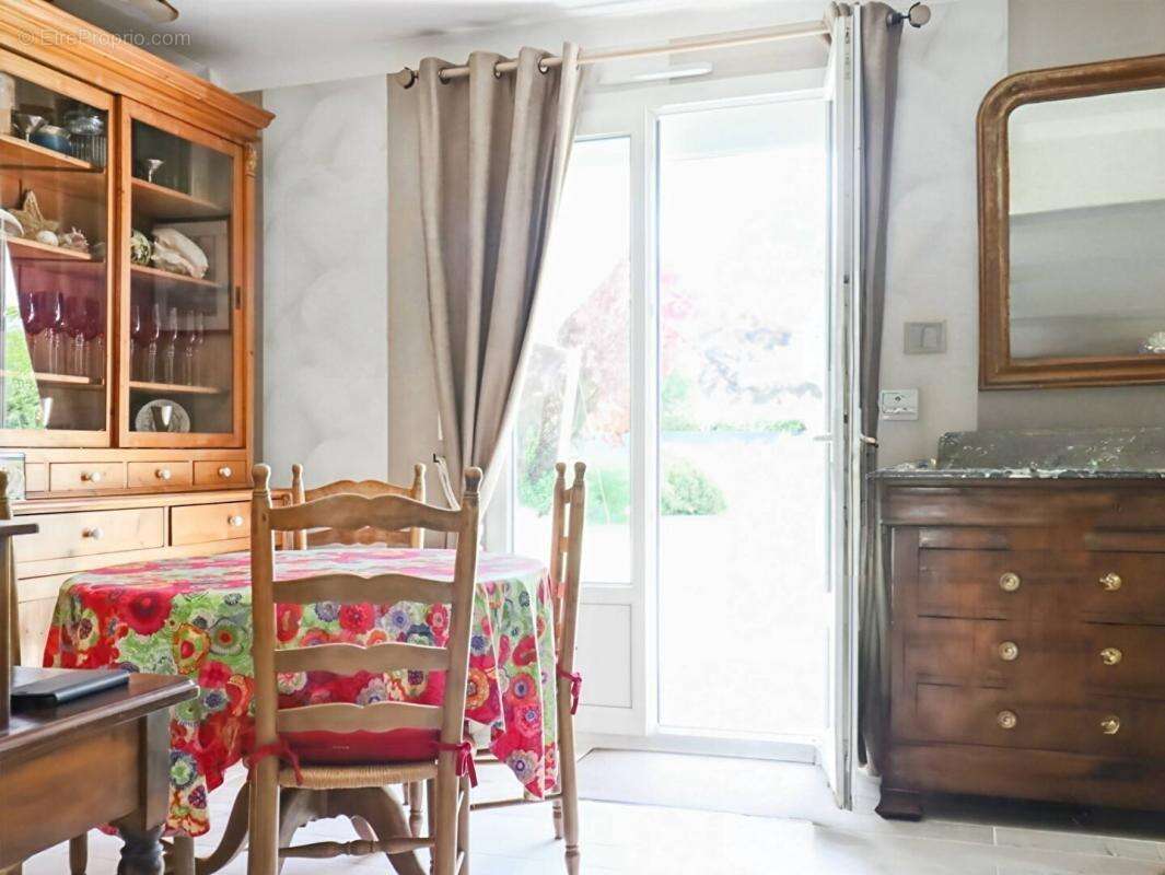 Maison à SAINT-LYPHARD