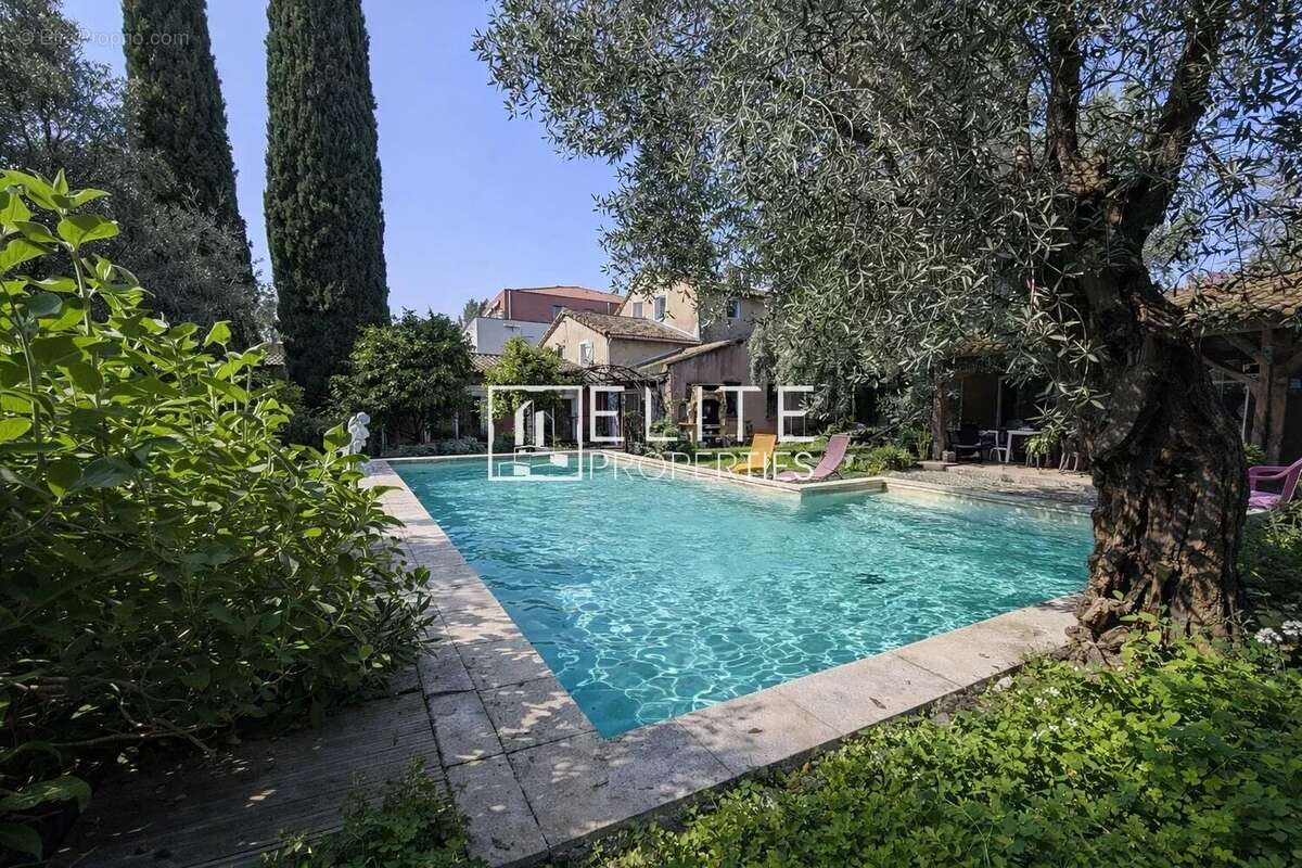 Maison à GRASSE