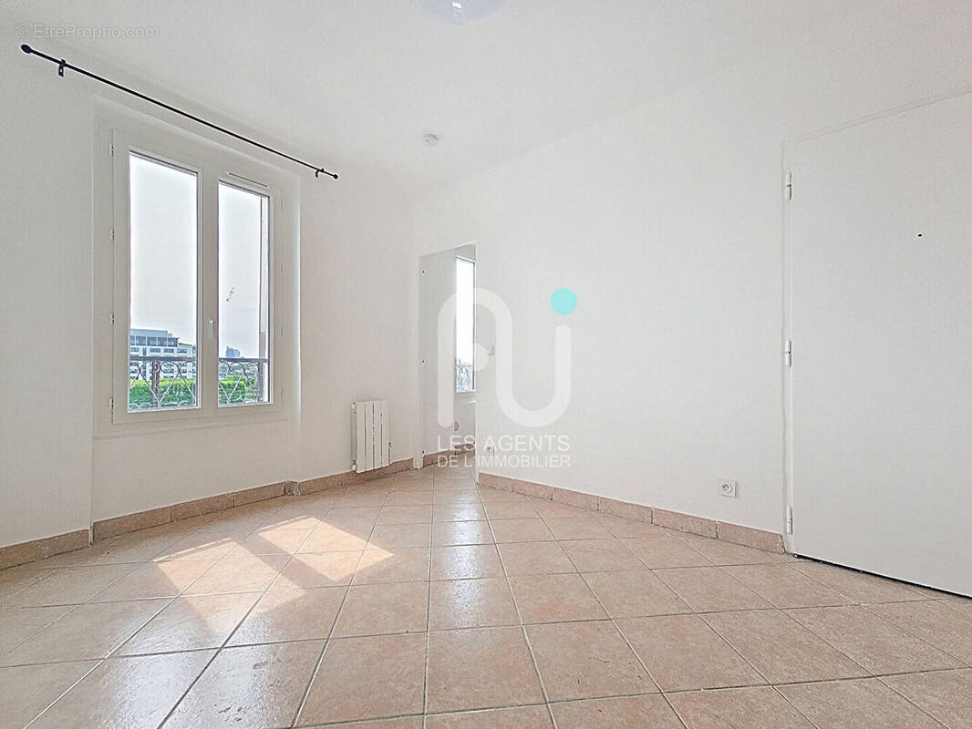 Appartement à CLICHY