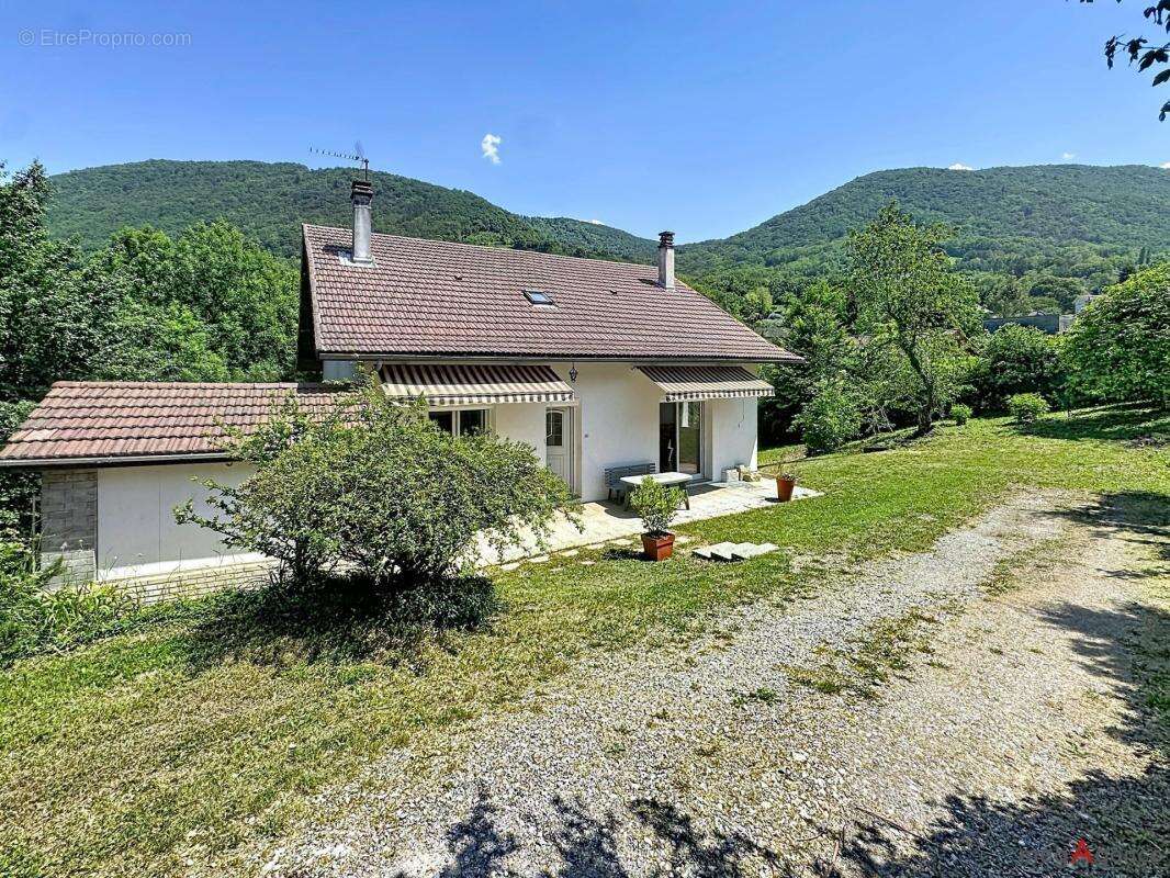 Maison à VIF