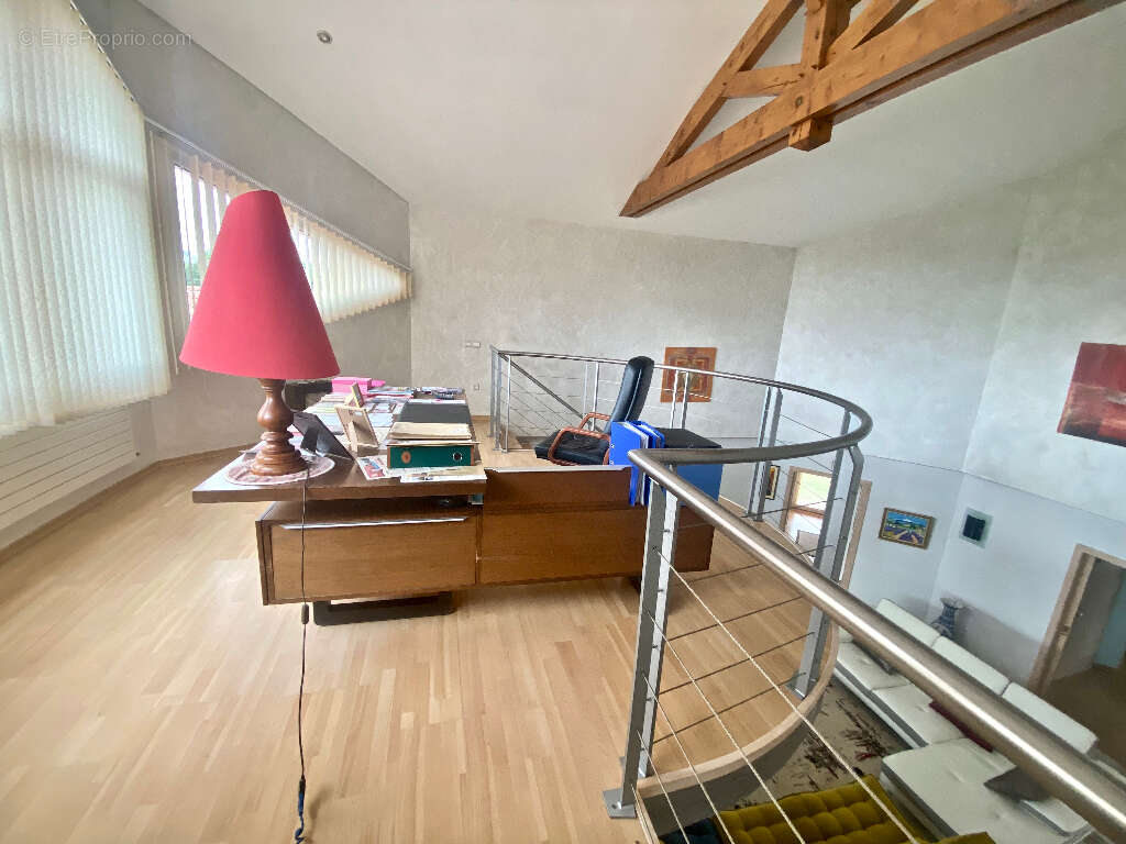 Maison individuelle F6 de plain pied avec piscine - photo 9