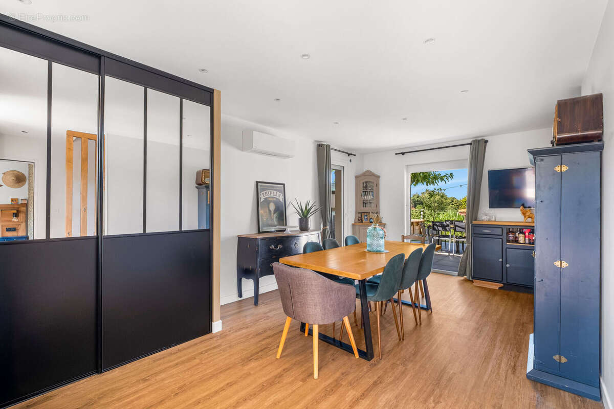 Photo 9 - Maison à MARENNES