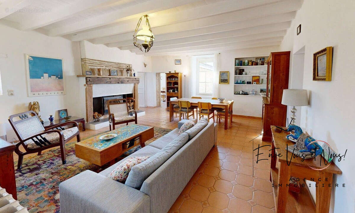 M1 SALON-SÉJOUR 2/2 - Maison à BAZAS