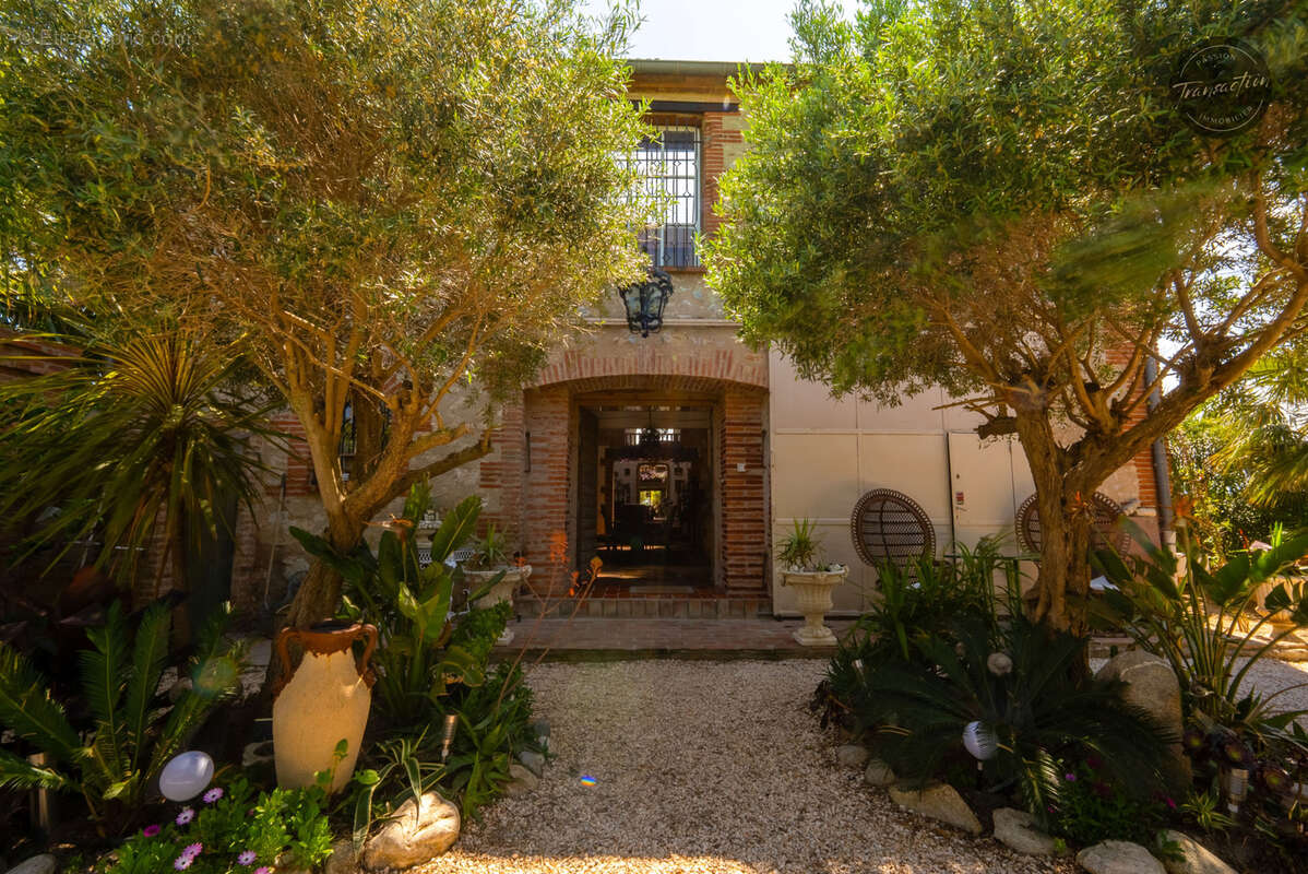 Maison à SAINT-HIPPOLYTE