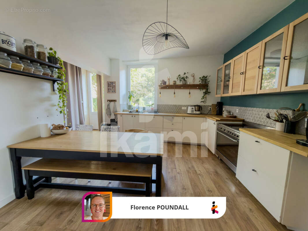 Moras-en-Valloire, maison de 226 m2 avec 6 chambres sur terrain avec pisicne - photo 4