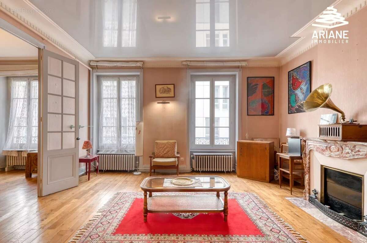 Appartement à LYON-7E