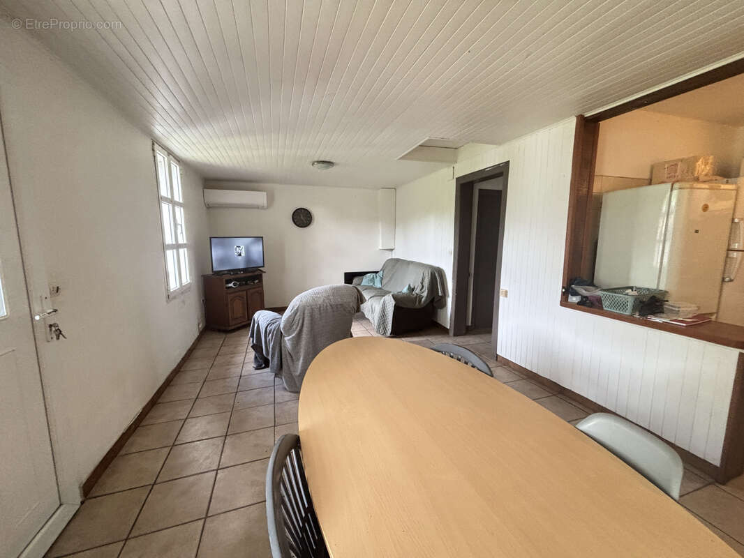 Appartement à LABRIT