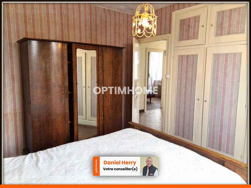 Maison à SAINT-DERRIEN