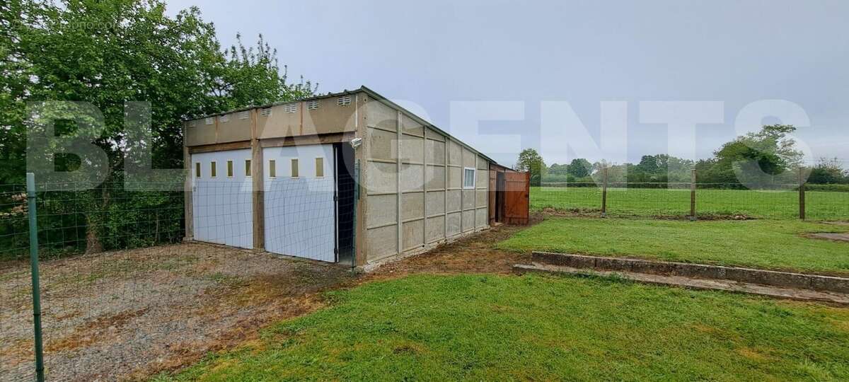 WhatsApp Image 2025-04-25 à 14 - Maison à CHASSE